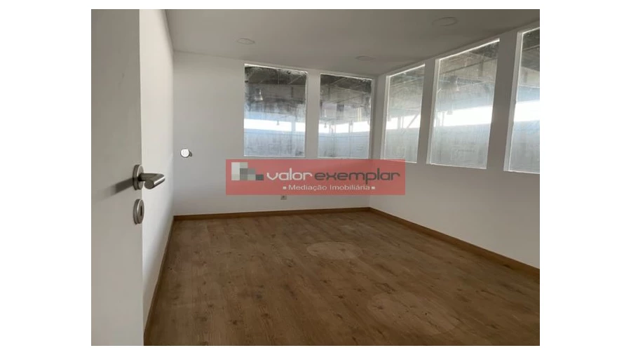 Armazém para Arrendamento em Montijo e Afonsoeiro Foto 14