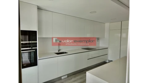 Apartamento T3 para Venda em Montijo e Afonsoeiro