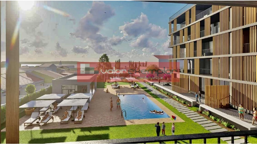 Apartamento T4 para Venda em Alcochete Foto 8