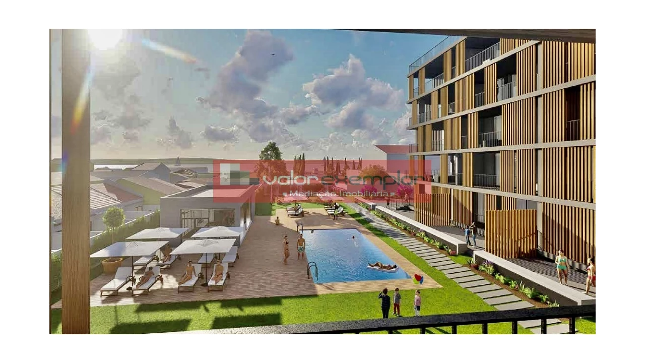 Apartamento T4 para Venda em Alcochete Foto 8