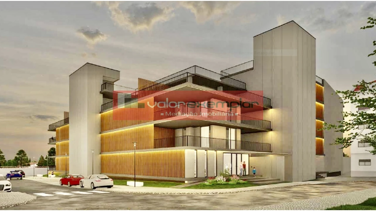 Apartamento T3 para Venda em Alcochete Foto 3