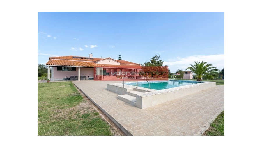 Quinta T8 para Venda em Alcochete Foto 3