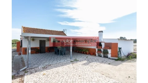 Moradia T8 para Venda em Alcochete