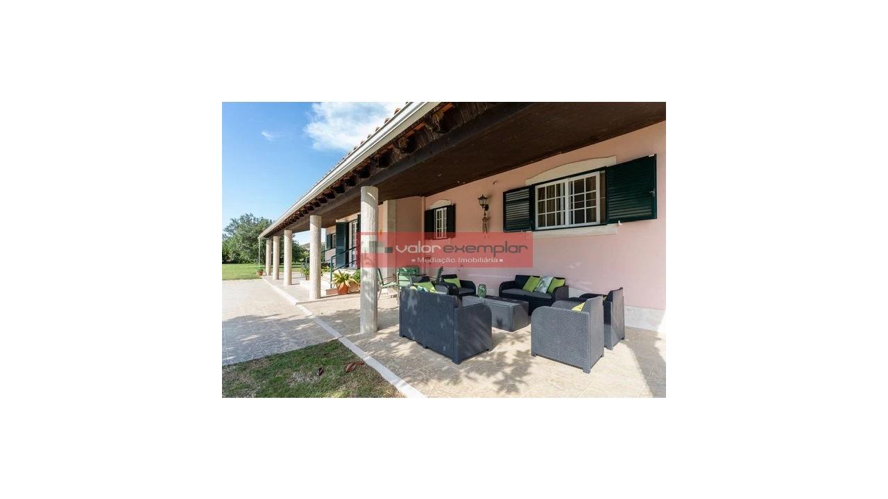 Moradia T8 para Venda em Alcochete Foto 10