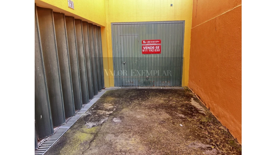Garagem para Venda em Alcochete