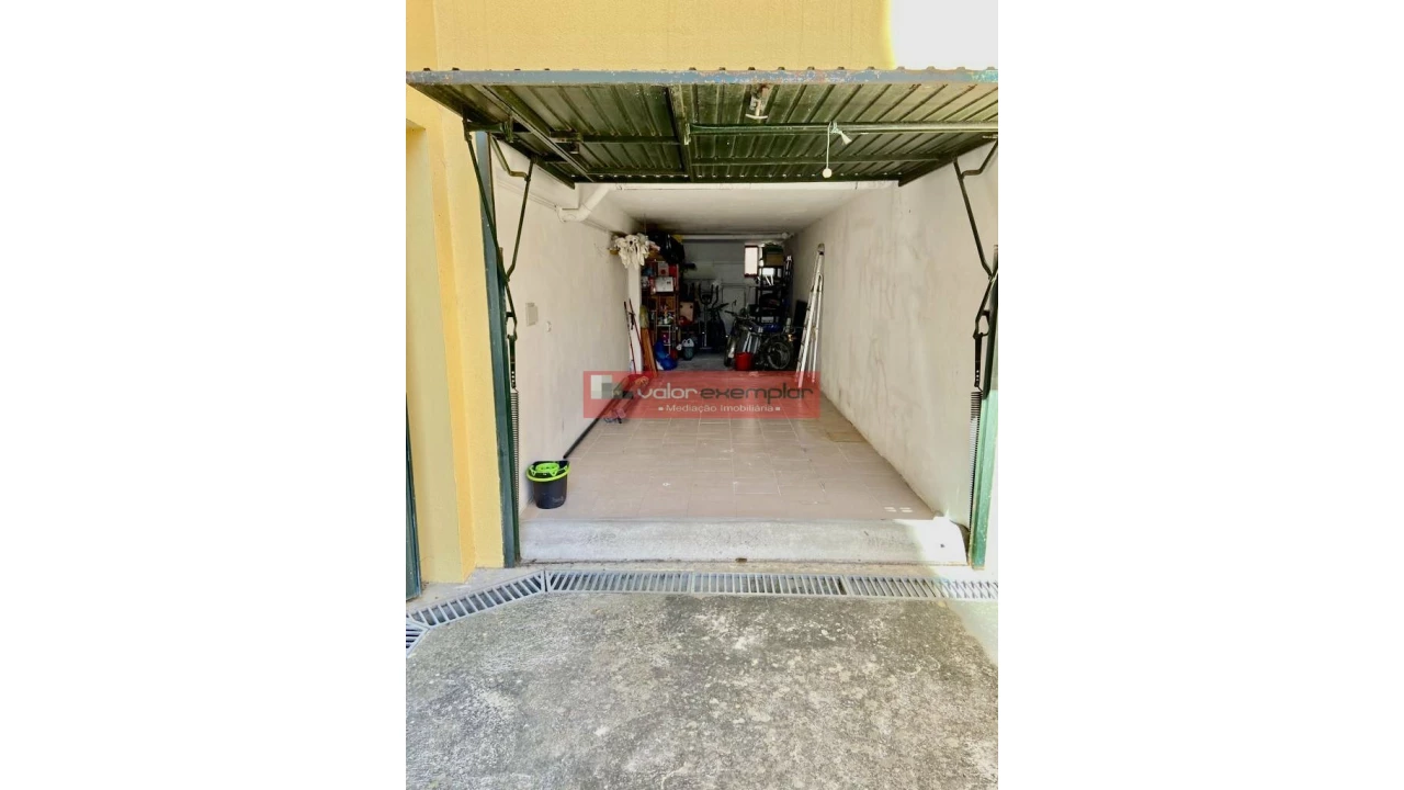 Garagem para Venda em Alcochete Foto 4