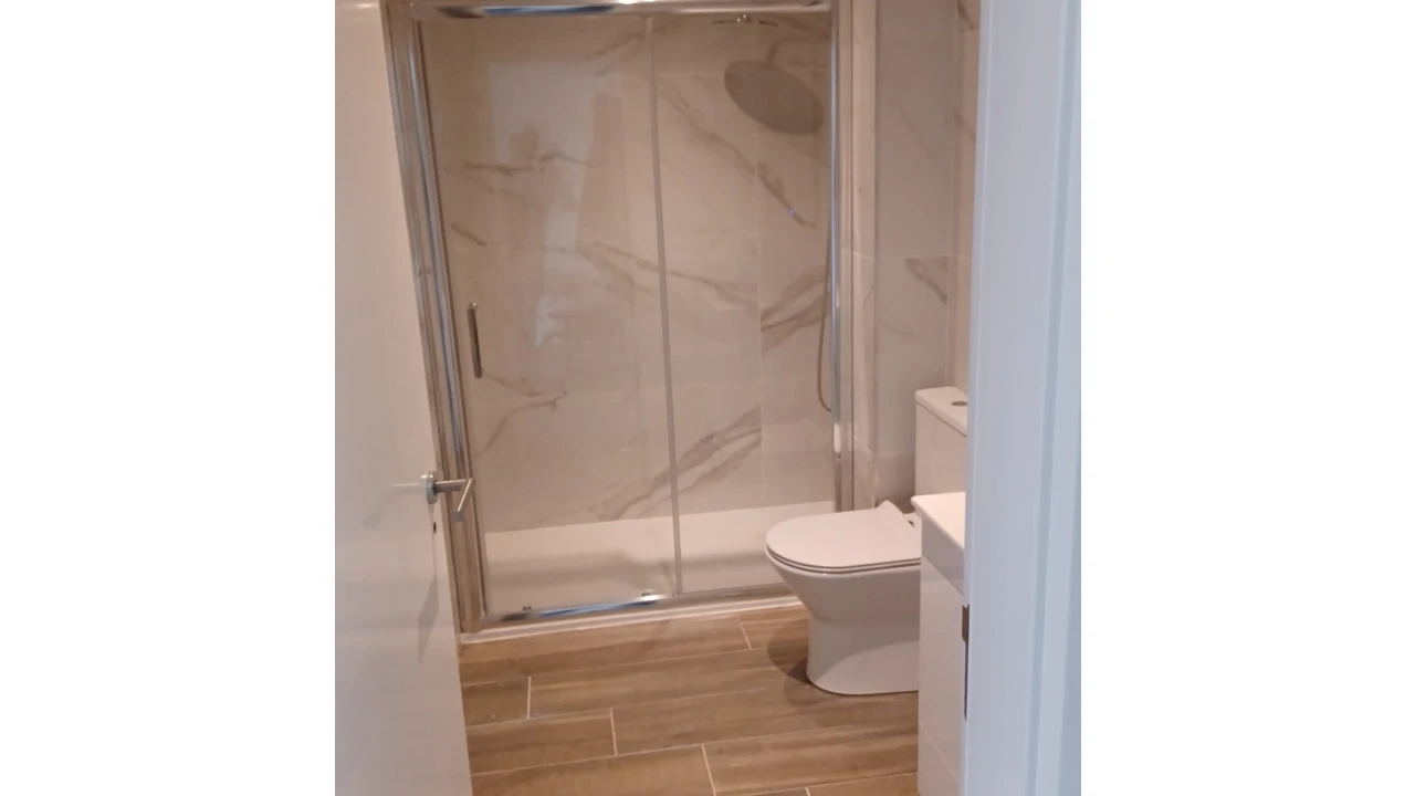 Apartamento T2 para Venda em Oeiras e São Julião da Barra, Paço de Arcos e Caxias Foto 1