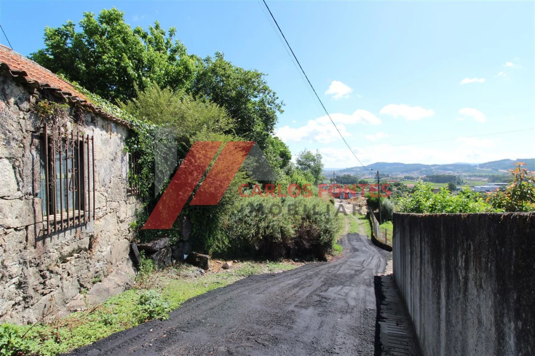 Moradia para Venda em Requião Foto 1