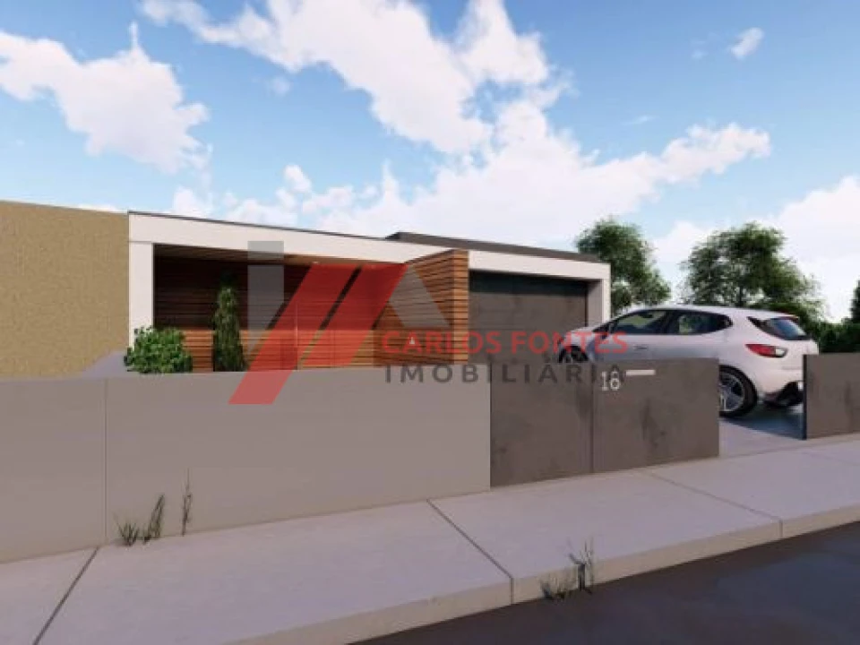 Terreno P/ Moradia para Venda em Penamaior Foto 1