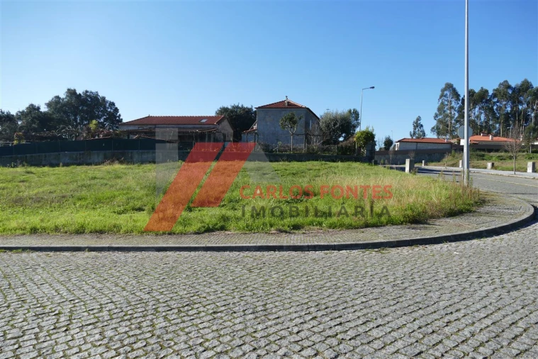 Terreno P/ Moradia para Venda em Vermoim