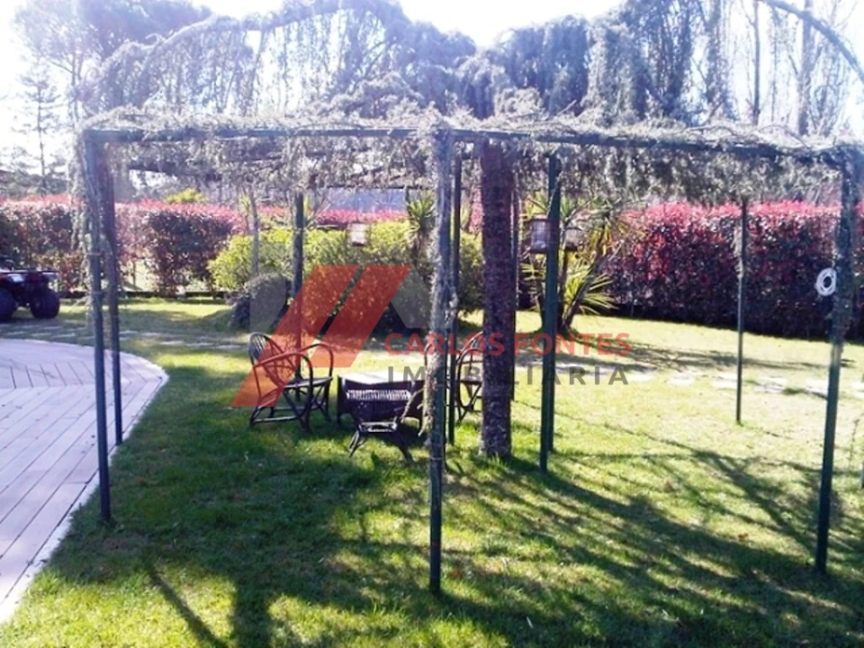 Quinta T5 para Venda em Monte Córdova Foto 1