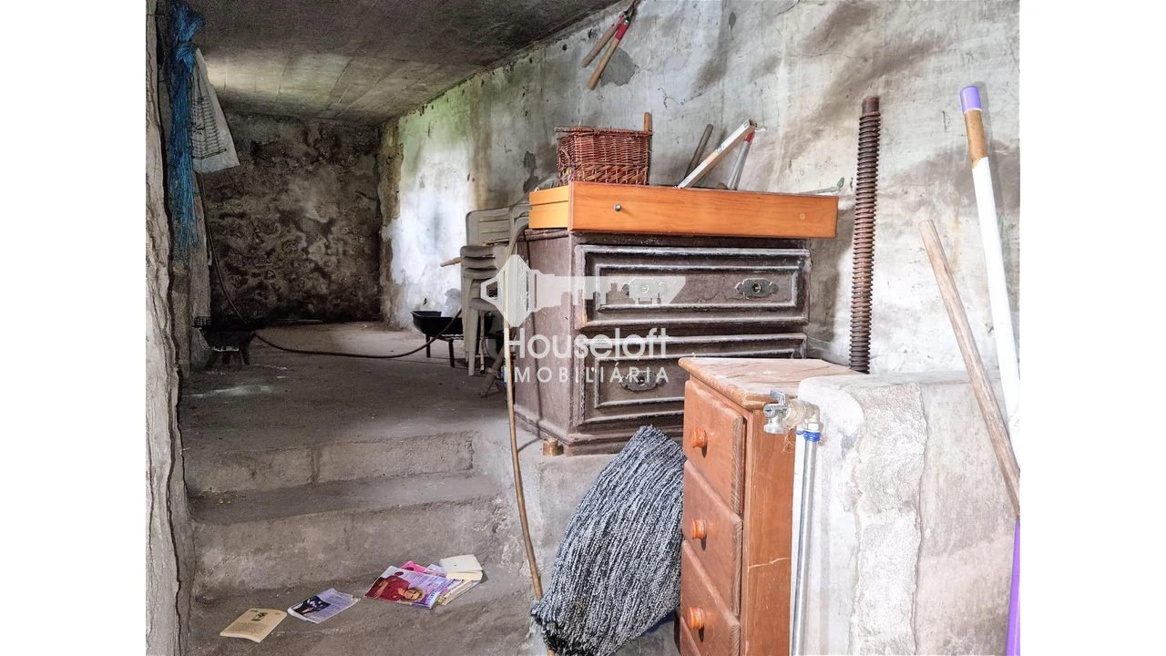 Moradia T4 para Venda em Pedrouços Foto 1