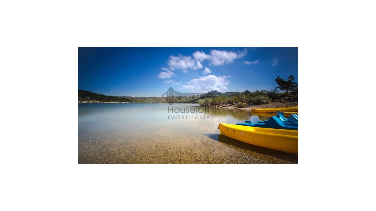 Quinta T5 para Venda em Travanca de Lagos Foto 1