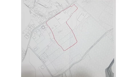 Terreno P/ Moradia para Venda em Cruz