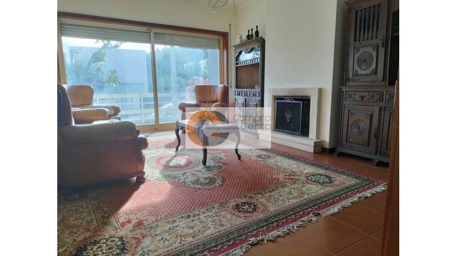 Moradia T3 para Venda em Serzedo e Calvos Foto 9