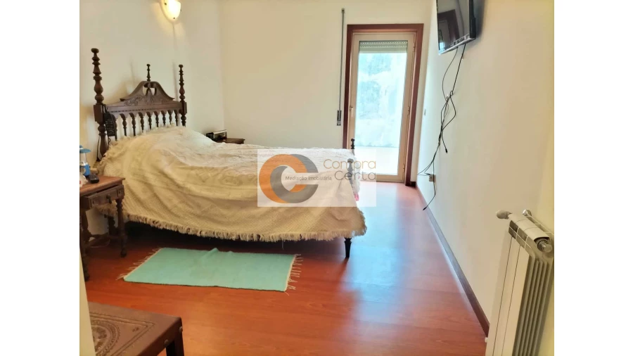 Moradia T3 para Venda em Serzedo e Calvos Foto 17