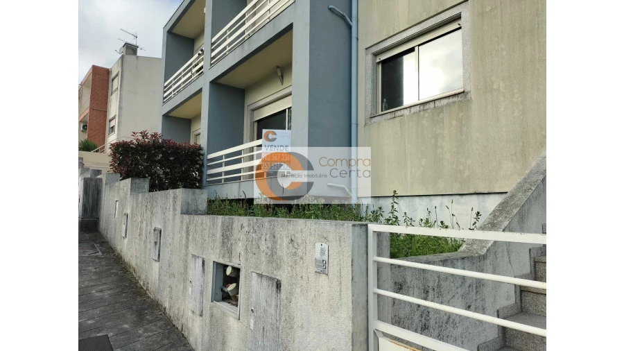 Moradia T3 para Venda em Serzedo e Calvos Foto 4