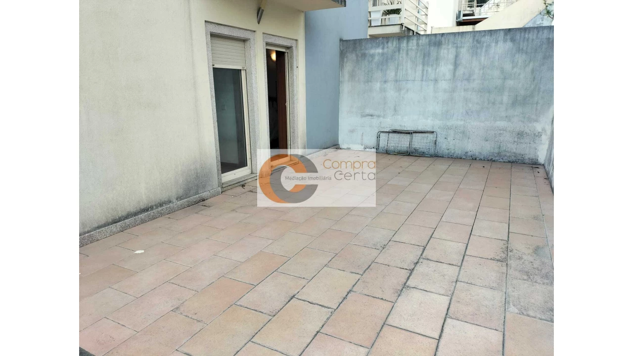 Moradia T3 para Venda em Serzedo e Calvos Foto 6