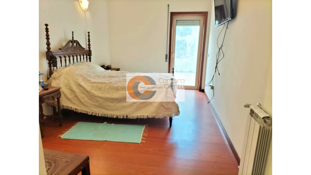 Moradia T3 para Venda em Serzedo e Calvos Foto 17