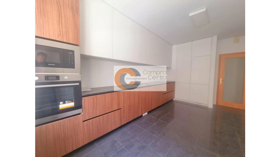 Apartamento T3 para Venda em Costa Foto 5