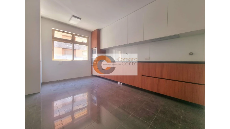 Apartamento T3 para Venda em Costa Foto 6