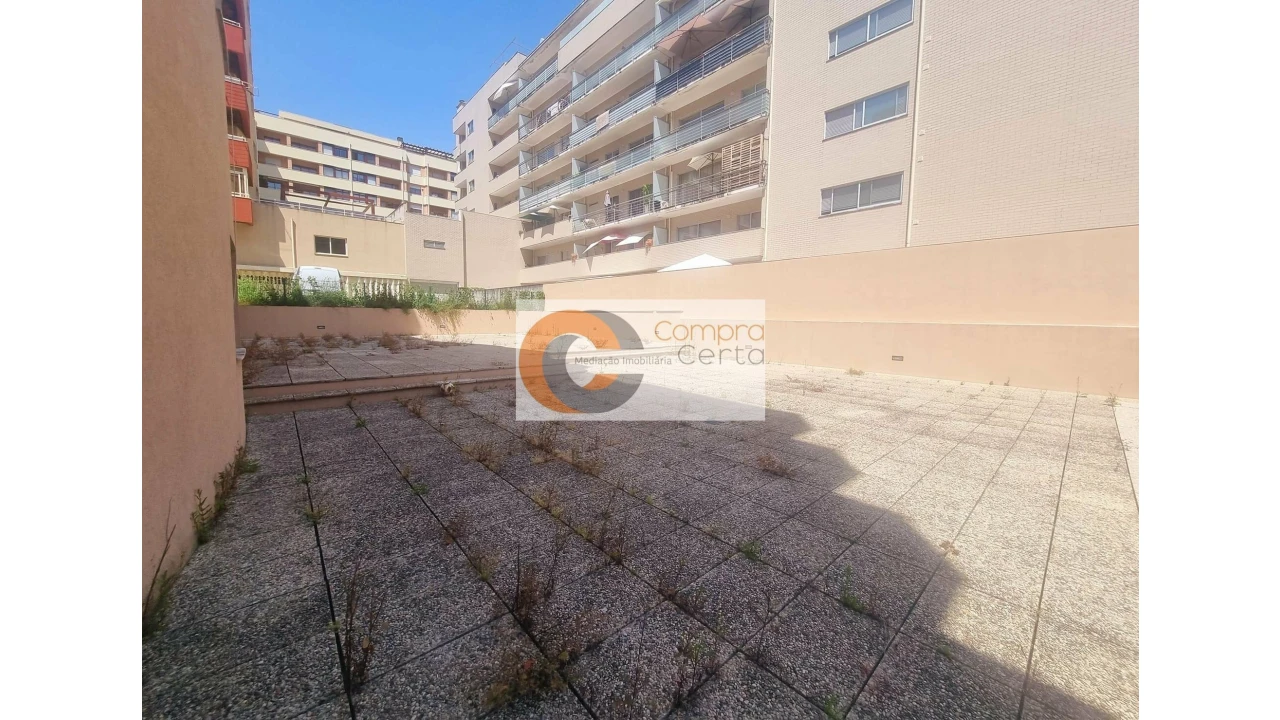 Apartamento T3 para Venda em Costa Foto 4