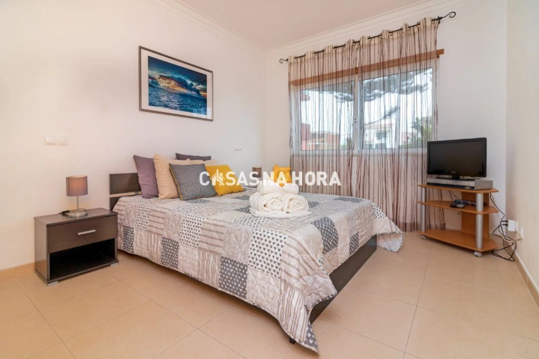 Apartamento T1 para Arrendamento férias em Portimão Foto 6