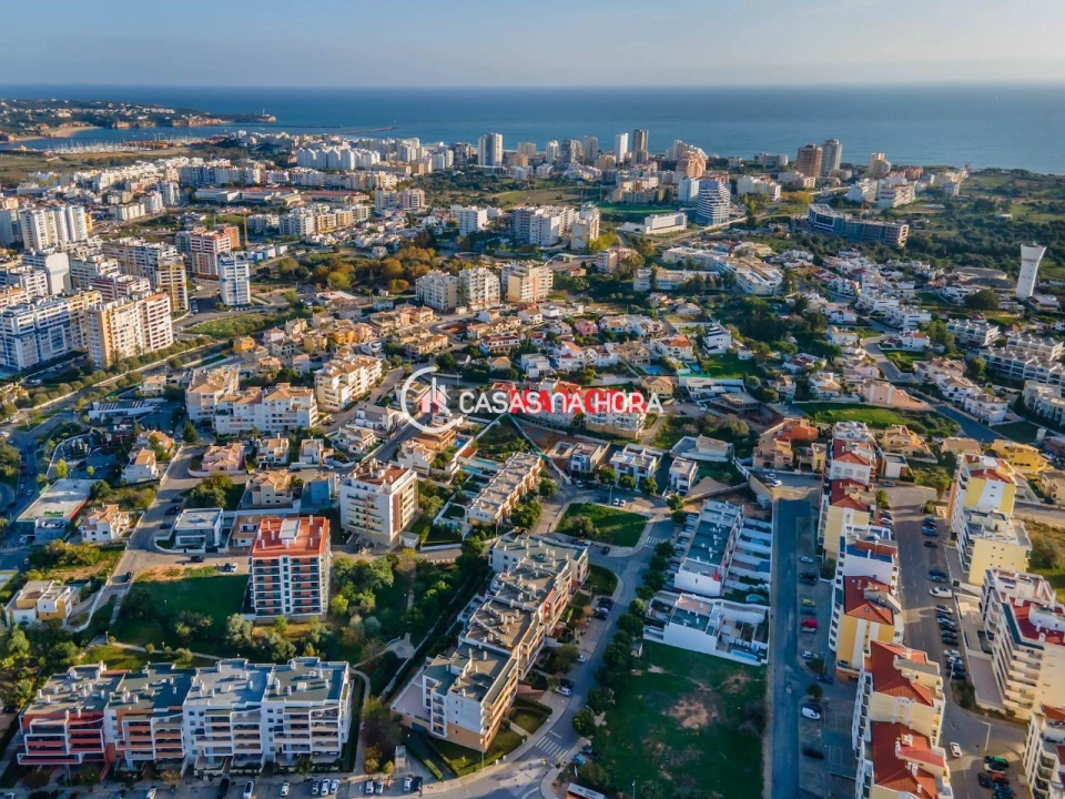 Apartamento T1 para Arrendamento férias em Portimão Foto 9