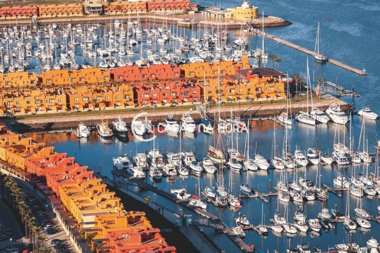 Apartamento T1 para Arrendamento férias em Portimão Foto 11