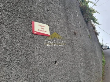 Terreno para Venda em Estreito de Camara de Lobos