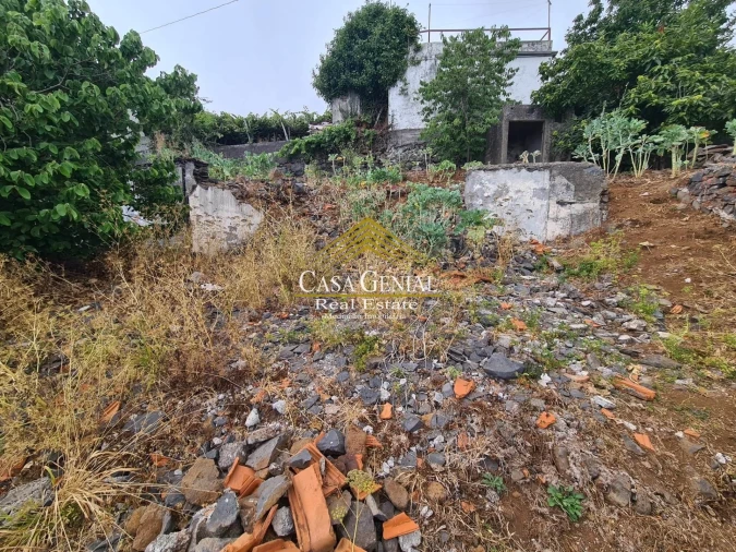 Terreno para Venda em Estreito de Camara de Lobos Foto 4
