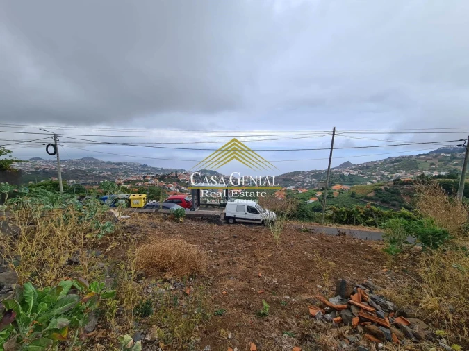 Terreno para Venda em Estreito de Camara de Lobos Foto 3