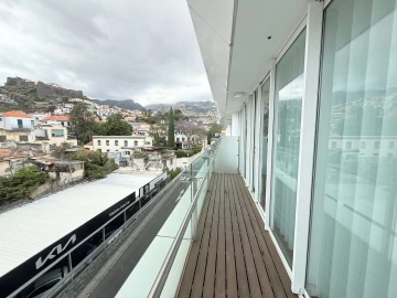 Apartamento T3 para Venda em Funchal (Se)