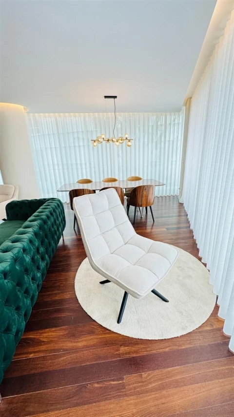 Apartamento T4 para Venda em Funchal (Se)
