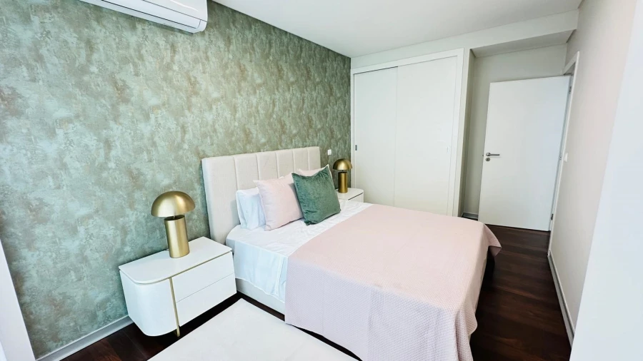 Apartamento T4 para Venda em Funchal (Se) Foto 17