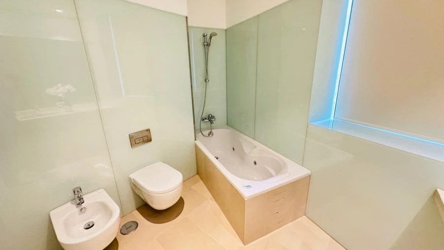 Apartamento T4 para Venda em Funchal (Se) Foto 16