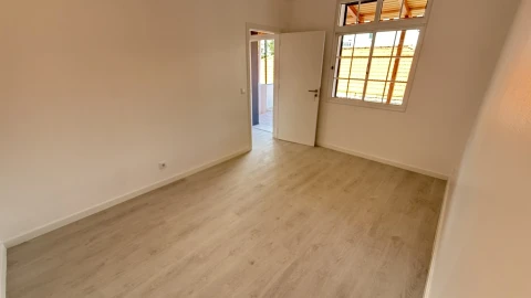 Moradia T2 para Venda em Funchal (São Pedro)