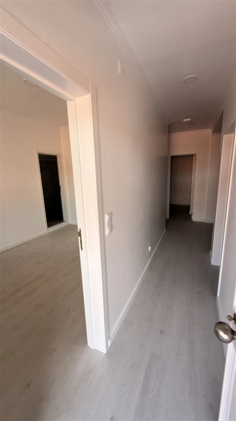 Moradia T2 para Venda em Funchal (São Pedro)