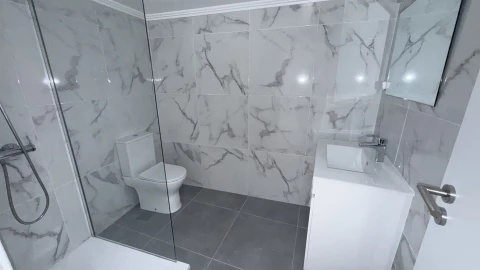 Moradia T2 para Venda em Funchal (São Pedro)
