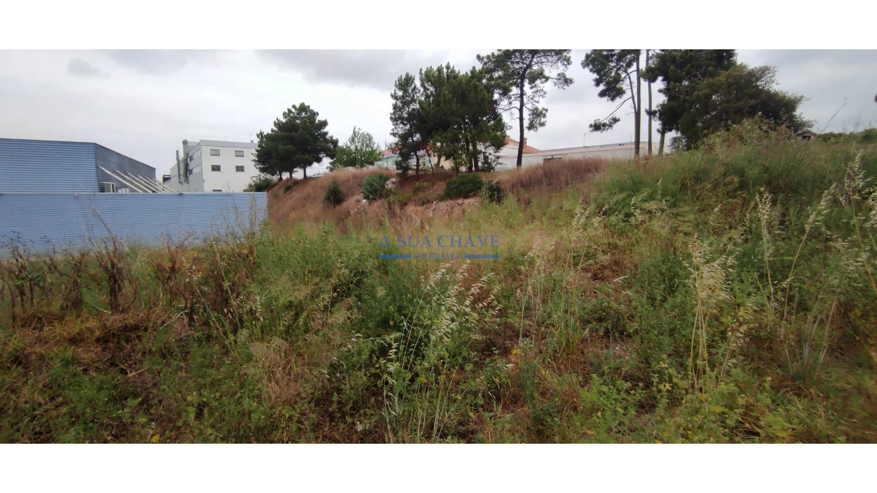 Terreno para Venda em Corroios Foto 36