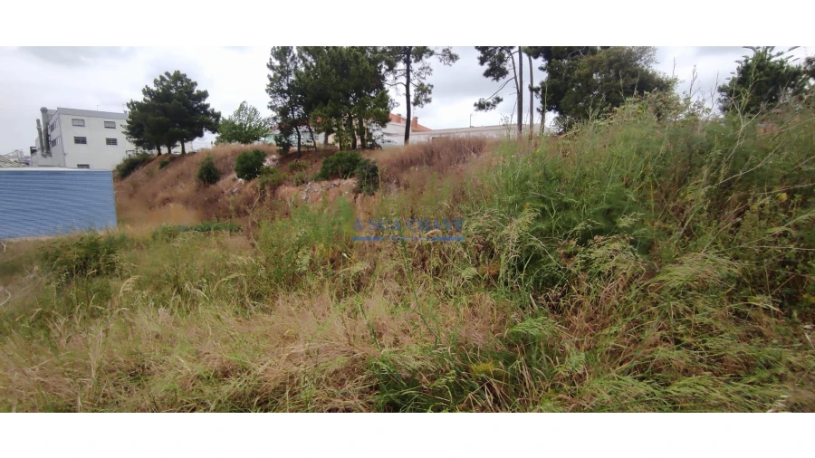 Terreno para Venda em Corroios Foto 8