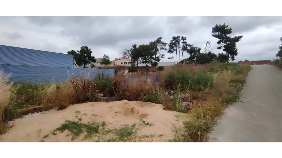 Terreno para Venda em Corroios Foto 16