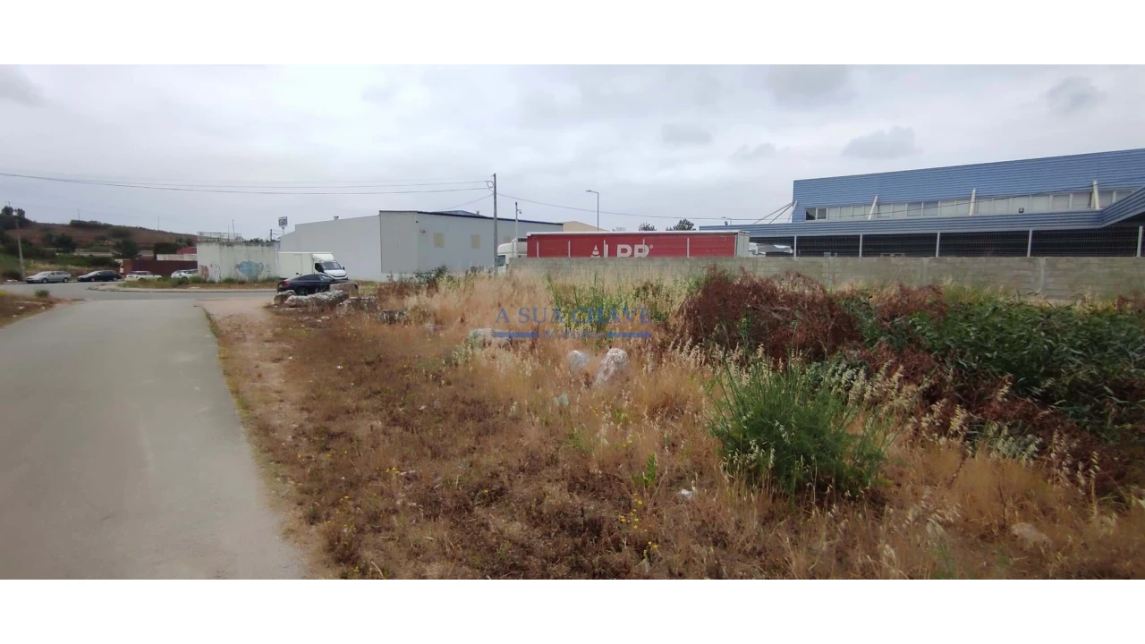 Terreno para Venda em Corroios Foto 27