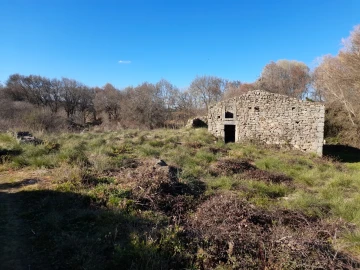 Quinta T0 para Venda em Alcains