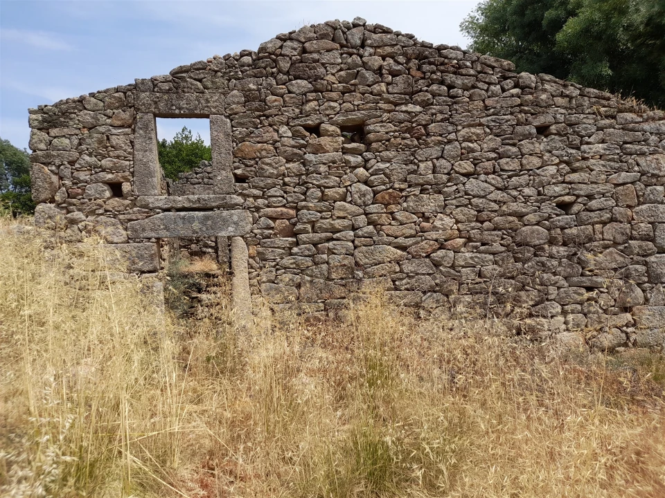 Quinta T0 para Venda em Alcains Foto 21