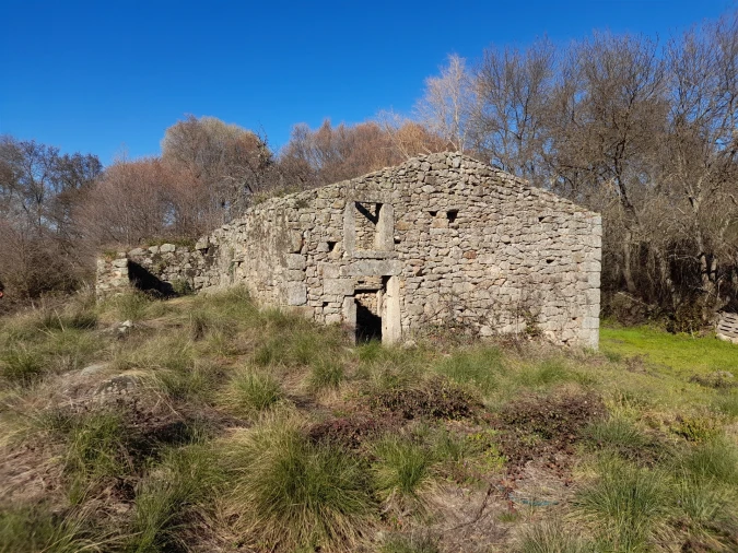 Quinta T0 para Venda em Alcains Foto 4