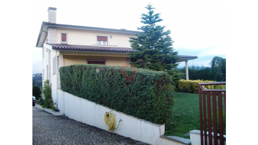 Moradia T5 para Venda em Barbeita Foto 4