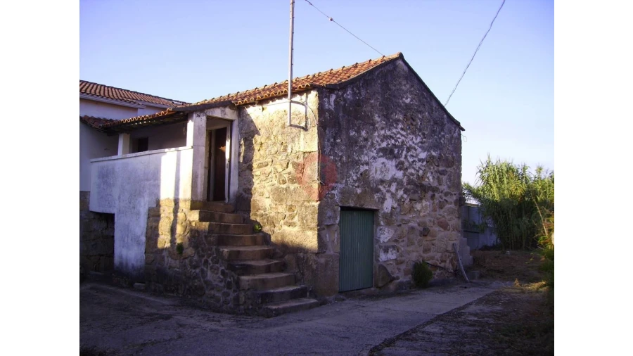 Moradia T0 para Venda em Ganfei Foto 1