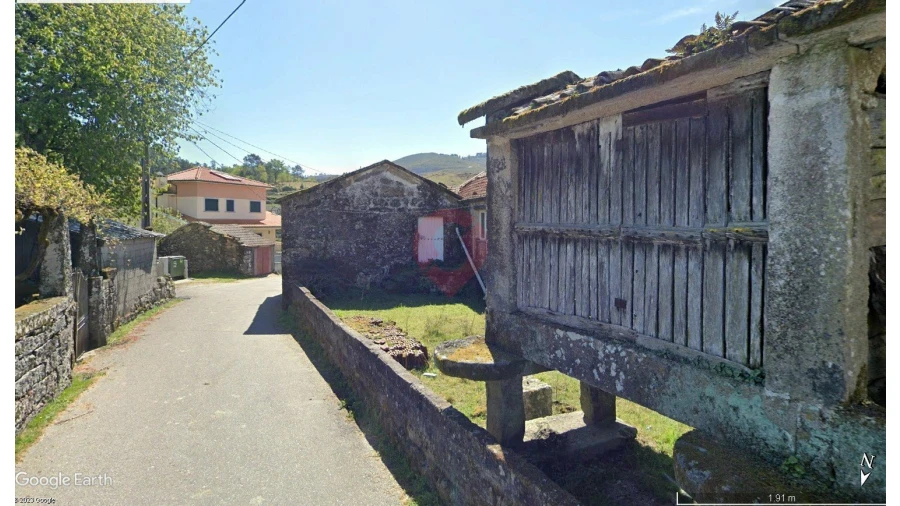 Moradia T1 para Venda em Anhões e Luzio Foto 3