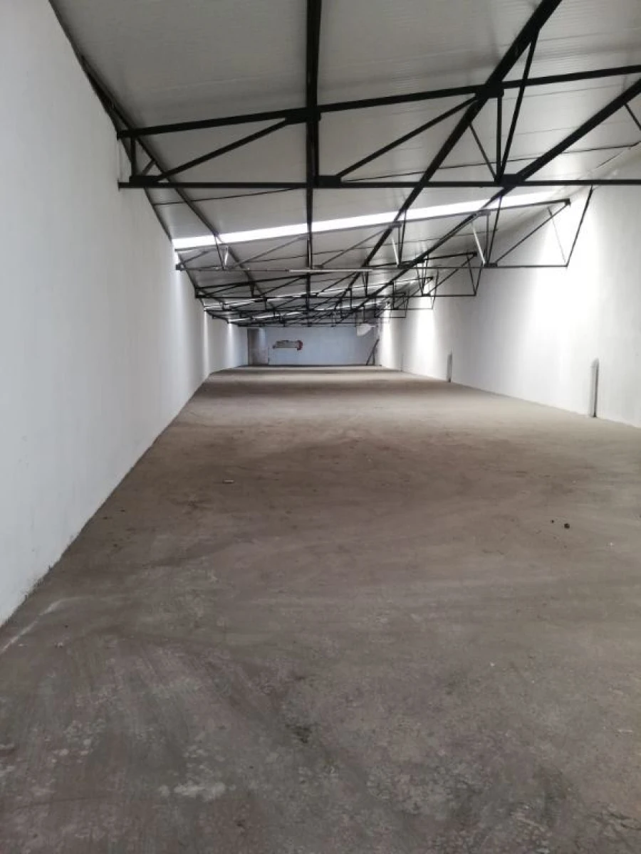 Armazém para Arrendamento em Custóias, Leça do Balio e Guifões Foto 1